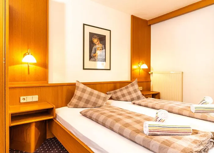 בית הארחה Haus Anton - &