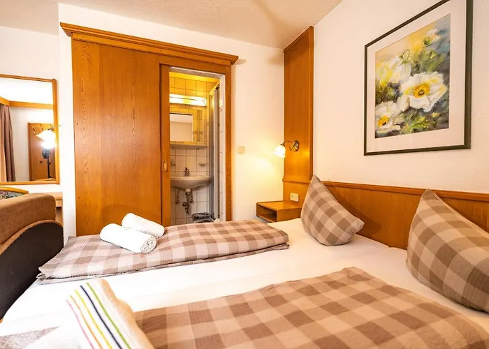 Haus Anton - & בית הארחה *