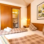 Haus Anton - & Affittacamere *