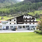 Haus Anton - & Maison d'hôtes Sölden