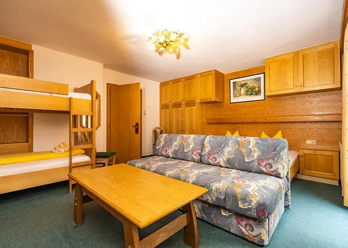 Haus Anton Gasthof *