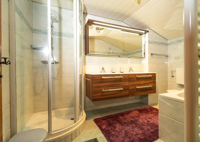 Affittacamere Haus Anton - &