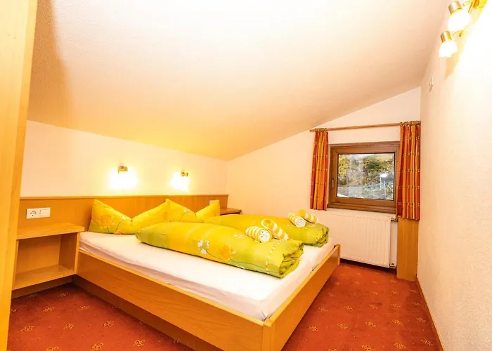 Haus Anton - & Affittacamere Sölden