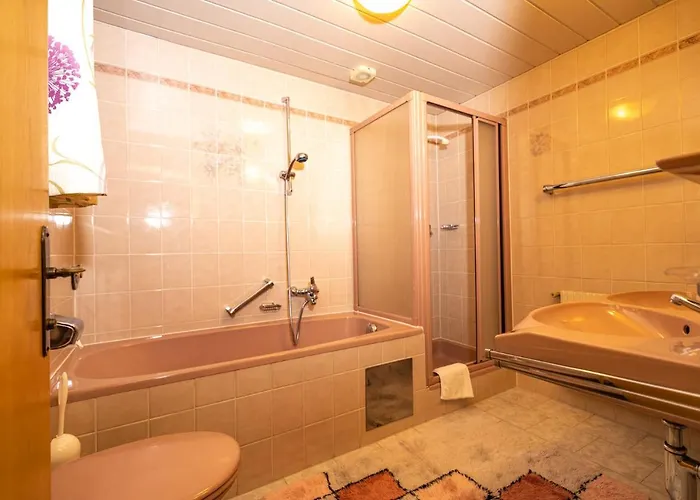 Affittacamere Haus Anton - & *