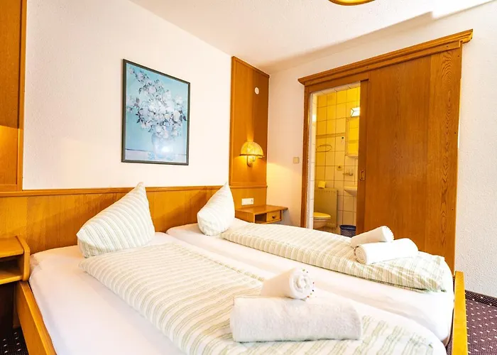 Affittacamere Haus Anton - &